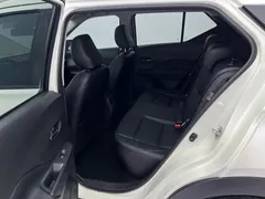 2023 Nissan Kicks 1.5L Luxury, белый — фото 14