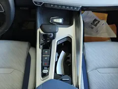 2023 Geely Preface 2.0TD Premium, белый — фото 16