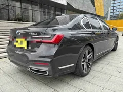 2021 BMW 7 Series 730Li M Sport Package, чёрный — фото 3