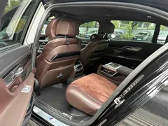 2021 BMW 7 Series 730Li M Sport Package, чёрный — фото 5