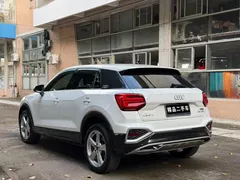 2022 Audi Q2L 35 TFSI Entry, белый — фото 6