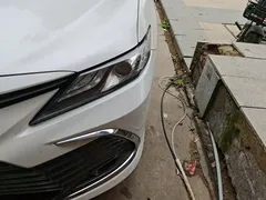 2021 Toyota Camry 2.0G Luxury, белый — фото 5