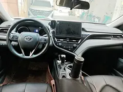 2021 Toyota Camry 2.0G Luxury, белый — фото 12