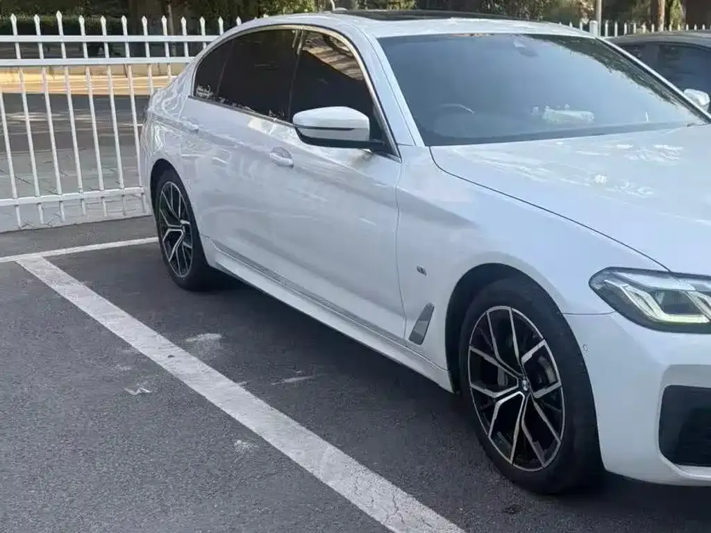 2023 BMW 5 Series 530Li Premium M Sport Package
