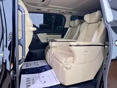 2023 Toyota Vellfire Crown Hybrid 2.5L HV Premium, чёрный — фото 12