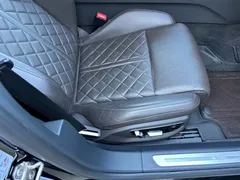 2022 Audi A8L 50 TFSI quattro Comfort Collector's Edition, чёрный — фото 8