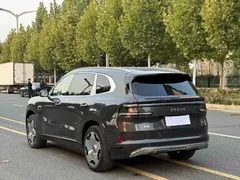 2026 Zeekr 8X Ultra+ 55kWh, чёрный — фото 9
