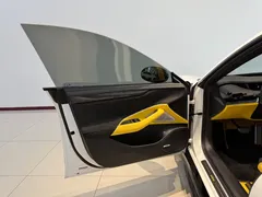 2025 Xiaomi SU7 Ultra Ultra, белый — фото 3