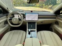 2024 Aito M7 1.5T Smart Driving 4WD Ultra 5-seat, чёрный — фото 11