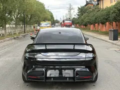 2025 Xiaomi SU7 Ultra Ultra, чёрный — фото 6