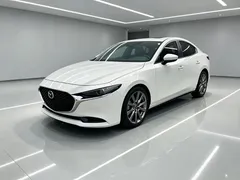 2021 Mazda 3 2.0L AT, белый — фото 1