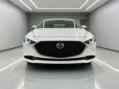 2021 Mazda 3 2.0L AT, белый — фото 2