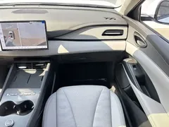 2025 BYD Seal 06 Touring DM-i PHEV 80KM Premium, белый — фото 14