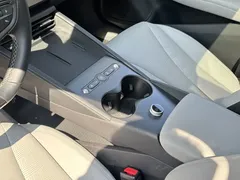 2025 BYD Seal 06 Touring DM-i PHEV 80KM Premium, белый — фото 16