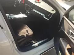2024 Volvo S60 B4 Luxury, белый — фото 8