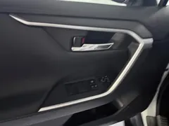 2023 Toyota RAV4 2.0L CVT 4WD Adventure Plus, белый — фото 9