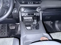 2023 Toyota RAV4 2.0L CVT 4WD Adventure Plus, белый — фото 14