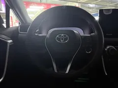 2023 Toyota RAV4 2.0L CVT 4WD Adventure Plus, белый — фото 16