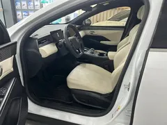 2025 BYD Qin PLUS DM-i PHEV 55km Exceed Smart Driving, белый — фото 4