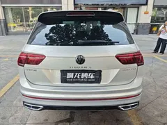 2022 Volkswagen Tiguan L 330TSI AT 2WD R-Line Flagship — фото 8