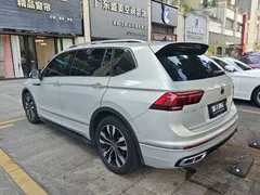 2022 Volkswagen Tiguan L 330TSI AT 2WD R-Line Flagship — фото 10