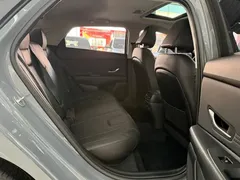 2022 Hyundai Elantra 1.5L CVT LUX Premium — фото 9