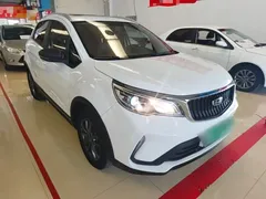 2021 Geely Vision X3 1.5L CVT Premium, белый — фото 4