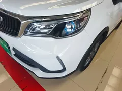 2021 Geely Vision X3 1.5L CVT Premium, белый — фото 24