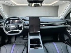 2024 Geely Preface Hybrid 1.5TD Galaxy, чёрный — фото 4