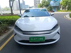 2025 BYD Qin L EV 545km Superior, белый — фото 3