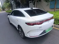 2025 BYD Qin L EV 545km Superior, белый — фото 5