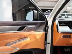 2023 Tank 500 Hi4-T PHEV — фото 4