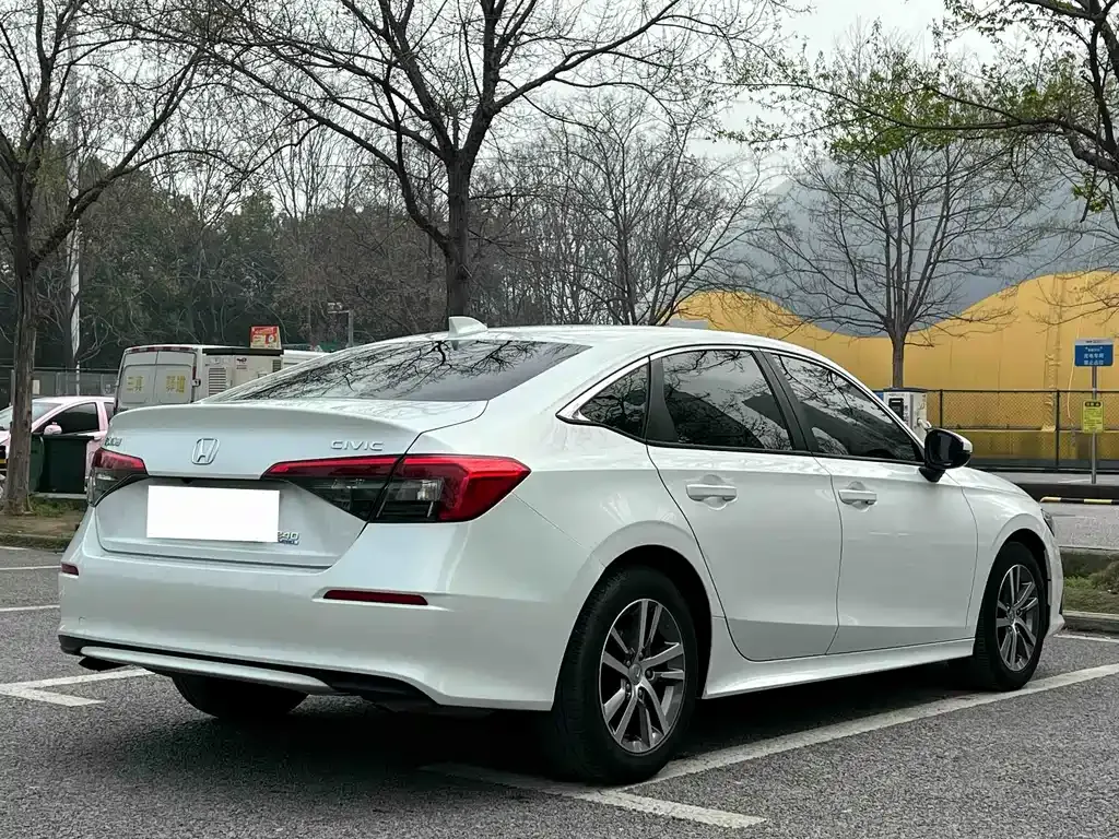 2023 Honda Civic 240TURBO CVT