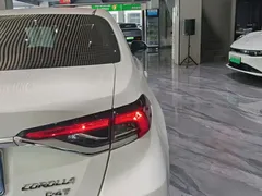 2022 Toyota Corolla 1.2T S-CVT Pioneer Plus, белый — фото 24