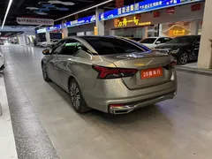 2022 Nissan Teana 2.0L XL-Upr Premium — фото 7