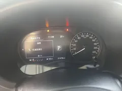 2022 Nissan Kicks 1.5L CVT XV Luxury, белый — фото 6