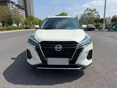 2022 Nissan Kicks 1.5L CVT XV Luxury, белый — фото 7
