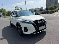 2022 Nissan Kicks 1.5L CVT XV Luxury, белый — фото 8