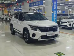 2023 Kia Seltos 1.4T DCT Premium, белый — фото 3