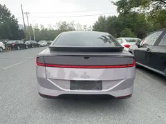 2026 Xpeng P7+ EV 615 Max Flagship — фото 10