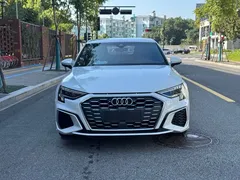 2021 Audi A3 Sedan 35 TFSI Sport, белый — фото 2