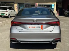 2022 Toyota Avalon 2.0L XLE Premium — фото 4