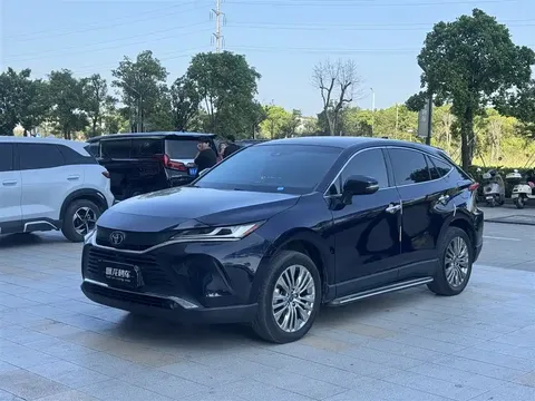 2022 Toyota Harrier 2.0L CVT 2WD Premium