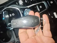 2024 BYD Qin PLUS Honor DM-i PHEV 55km Leading — фото 9