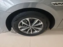 2024 BYD Qin PLUS Honor DM-i PHEV 55km Leading — фото 23