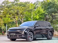 2024 Li Auto L9 Pro, чёрный — фото 1
