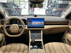 2024 Aito M7 1.5T RWD Smart Driving Pro 6-seat, чёрный — фото 7