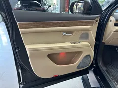 2024 Aito M7 1.5T RWD Smart Driving Pro 6-seat, чёрный — фото 9