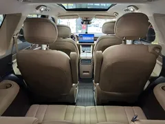 2024 Aito M7 1.5T RWD Smart Driving Pro 6-seat, чёрный — фото 15