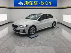 2023 BMW 1 Series 120i M Sport Night Edition, белый — фото 1